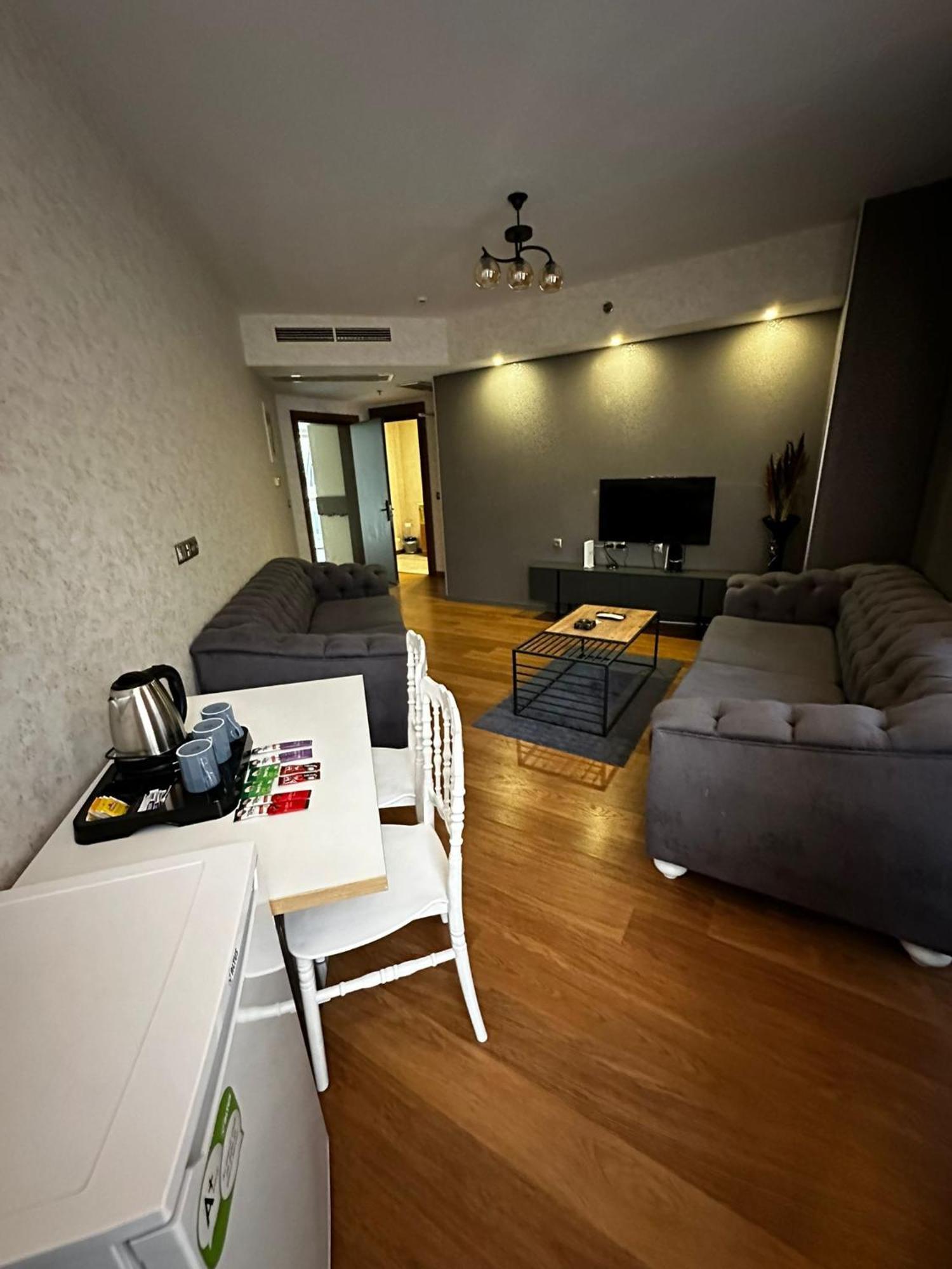 Istanbul Houses Sabiha Goekcen Airport Hotel Buitenkant foto